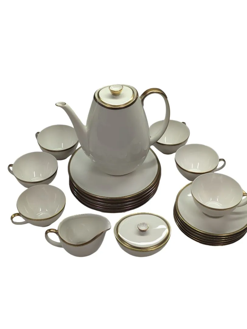 21 Pc Eschenbach Bavarian Tea Set