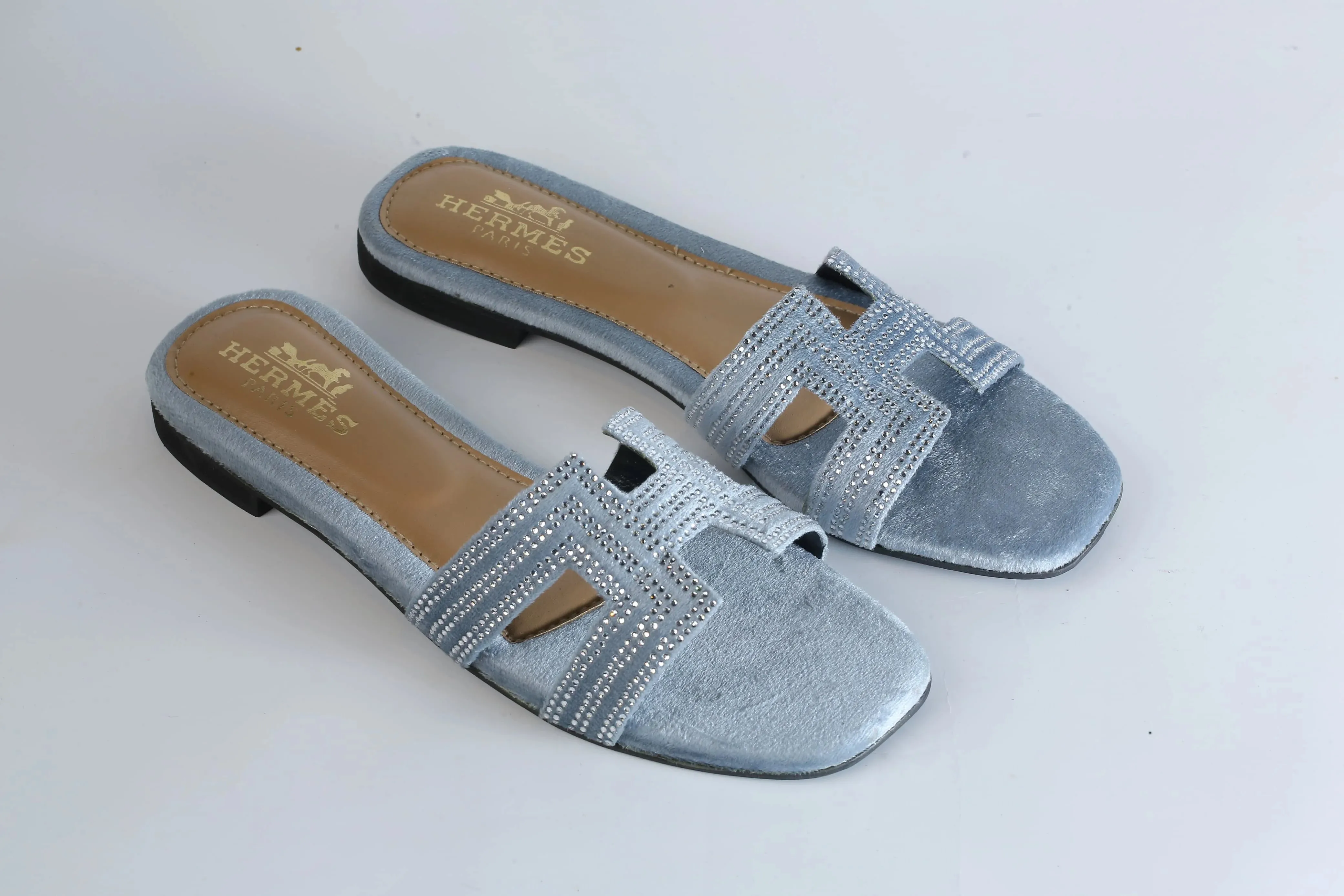 HERMES ORAN SANDAL - GREY